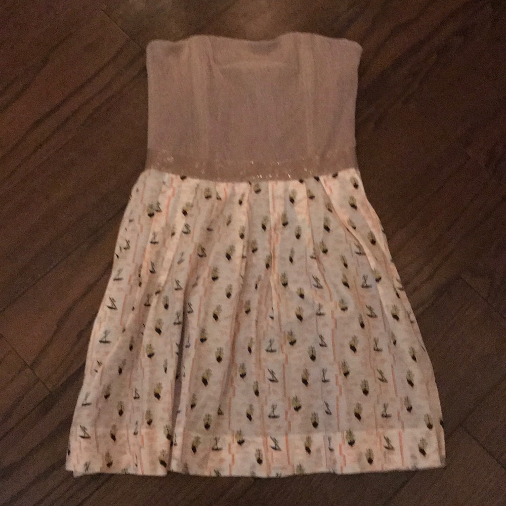 Strapless dress